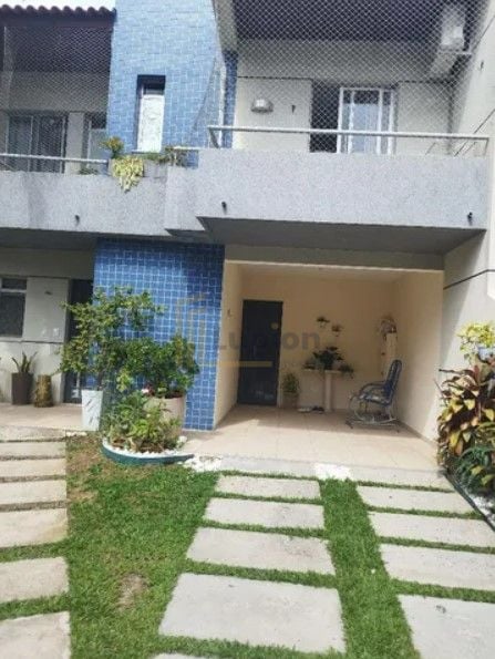 Sobrado com 3 dormitórios à venda, 168 m  por R  720.000,00 - ...