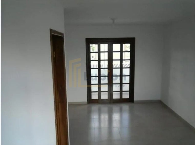 Casa com 4 dormitórios à venda, 212 m  por R  480.000,00 - Jar...