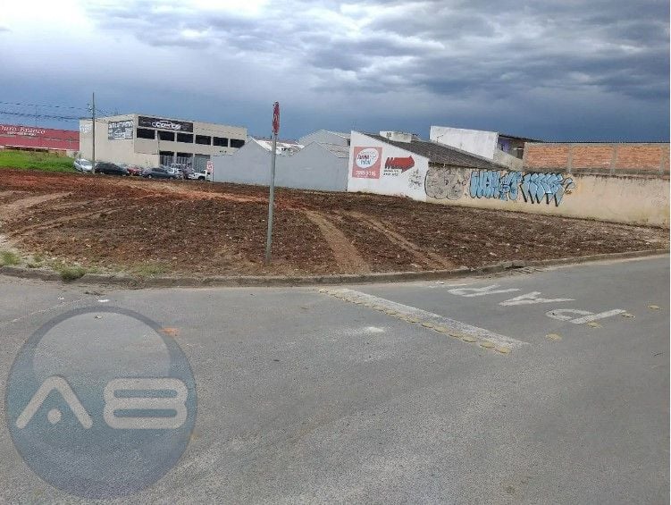 Terreno à venda, 606 m  por R  742.000,00 - Jardim Guaraituba ...
