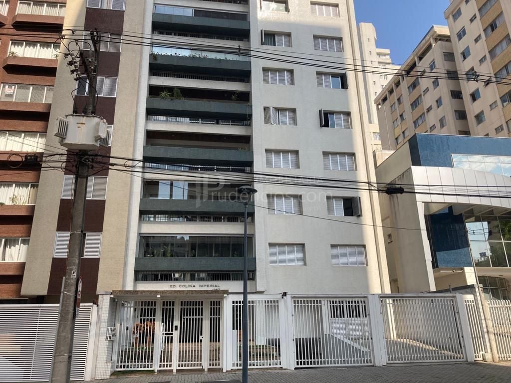 Apto a venda no bairro no Agua Verde por R  1.100.000