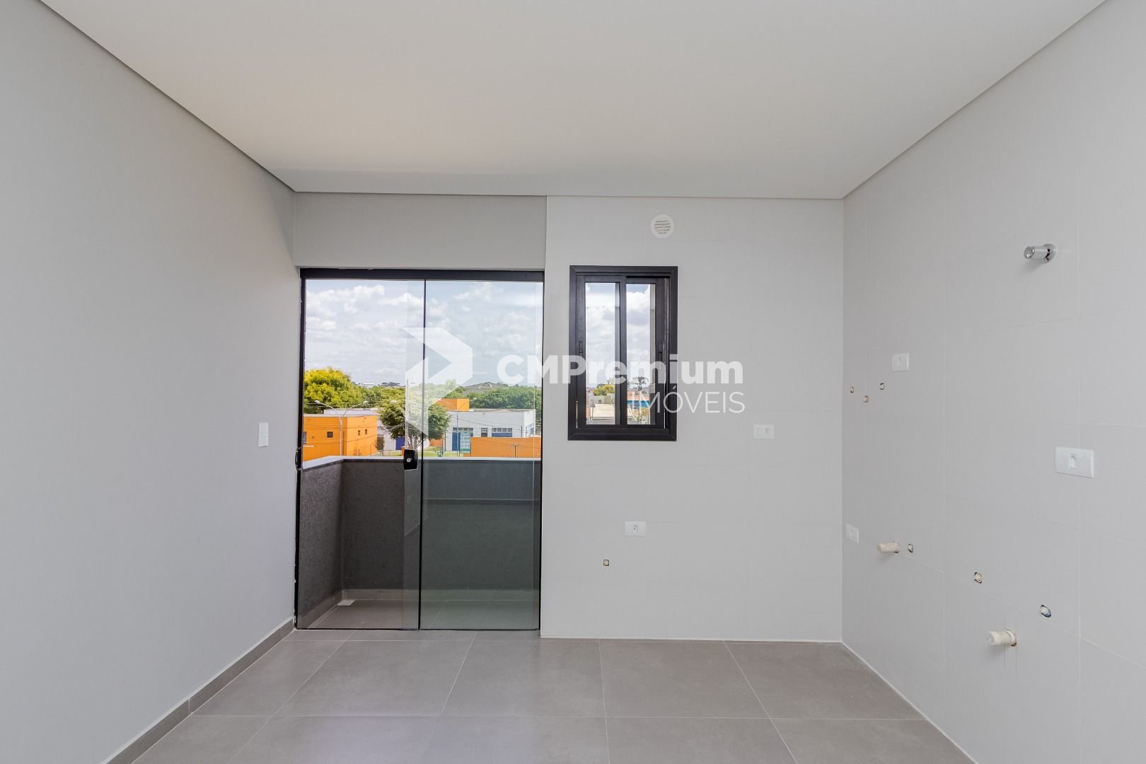 Kitnet com 1 dormitório à venda, 28 m  por R  189.000,00 - Caj...