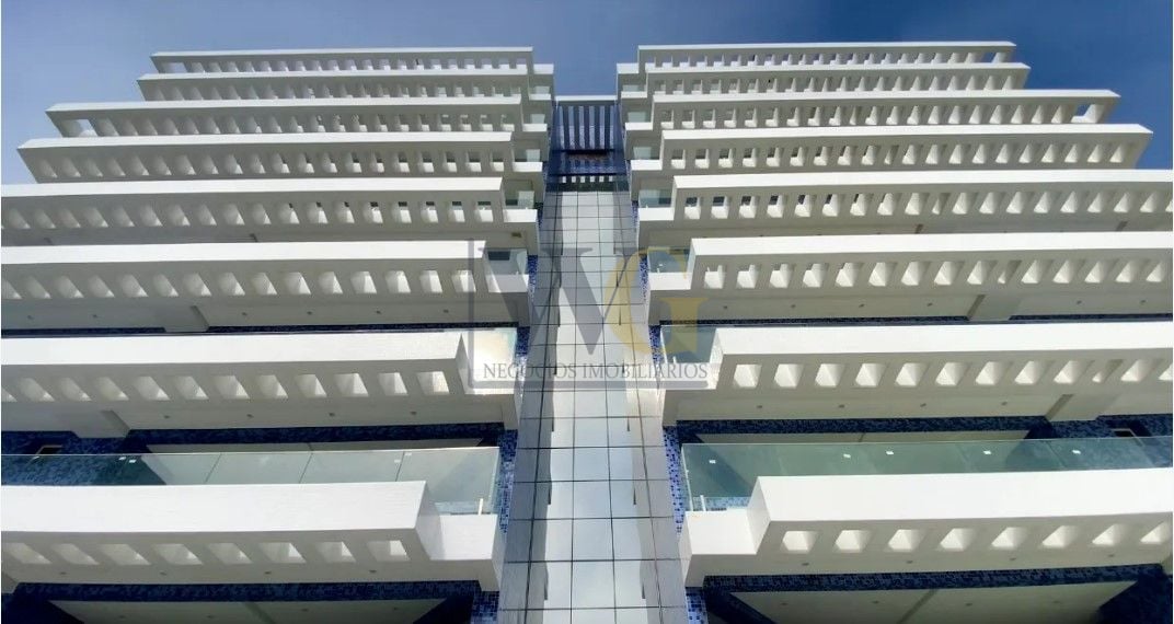 Apartamento com 3 dormitórios à venda, 200 m  por R  2.400.000...