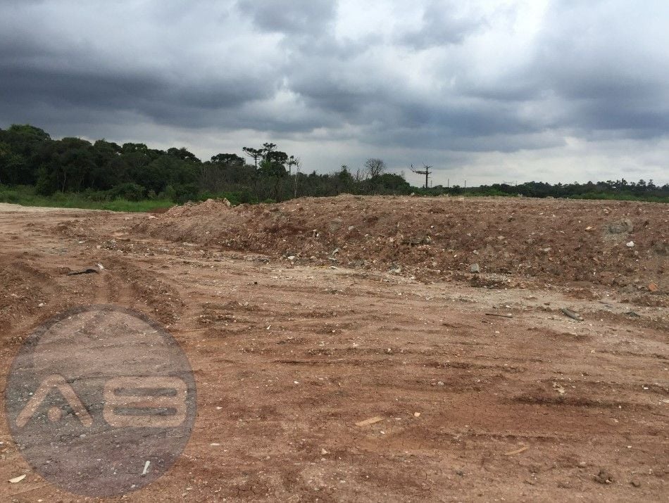 Terreno Industrial 114.000 m  na CIC Curitiba  Ideal para Lote...