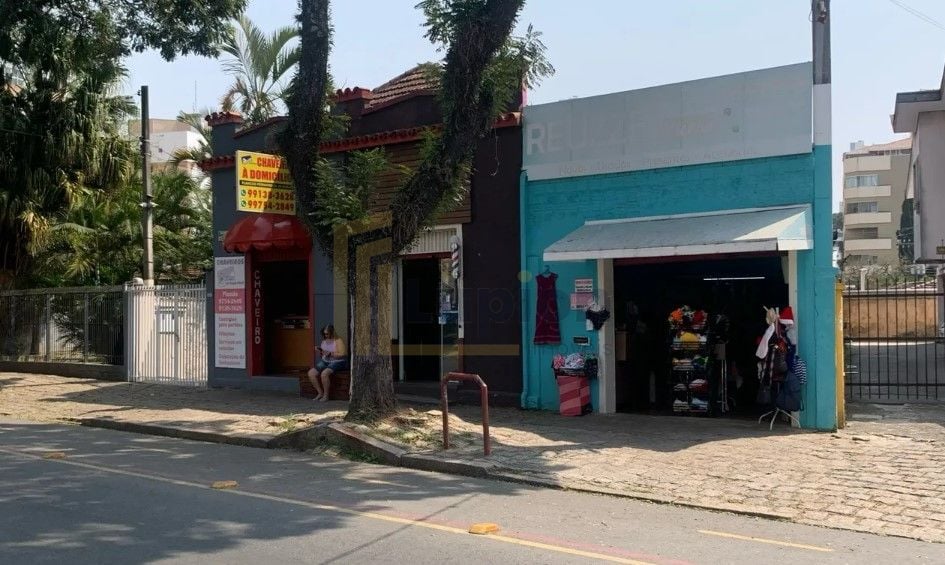 Terreno à venda, 435 m  por R  3.000.000,00 - Água Verde - Cur...