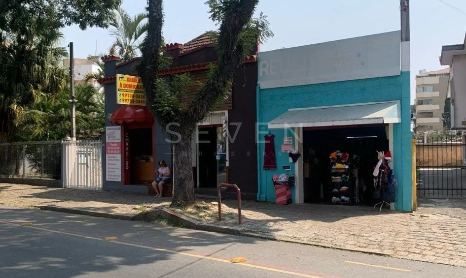 Terreno à venda, 435 m  por R  3.000.000,00 - Água Verde - Cur...