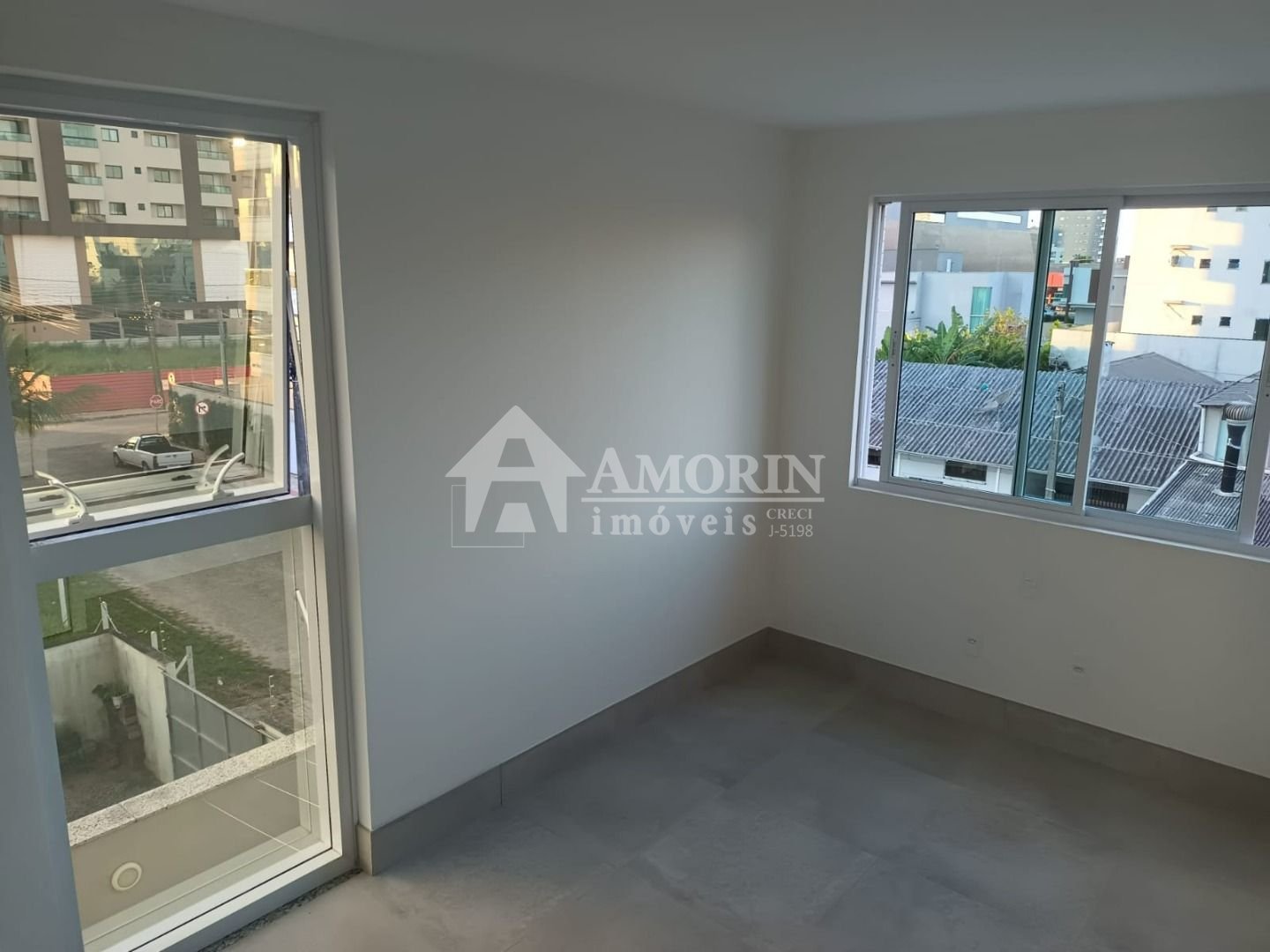 Apartamento com 2 dormitórios à venda, 62 m  por R  750.000,00...