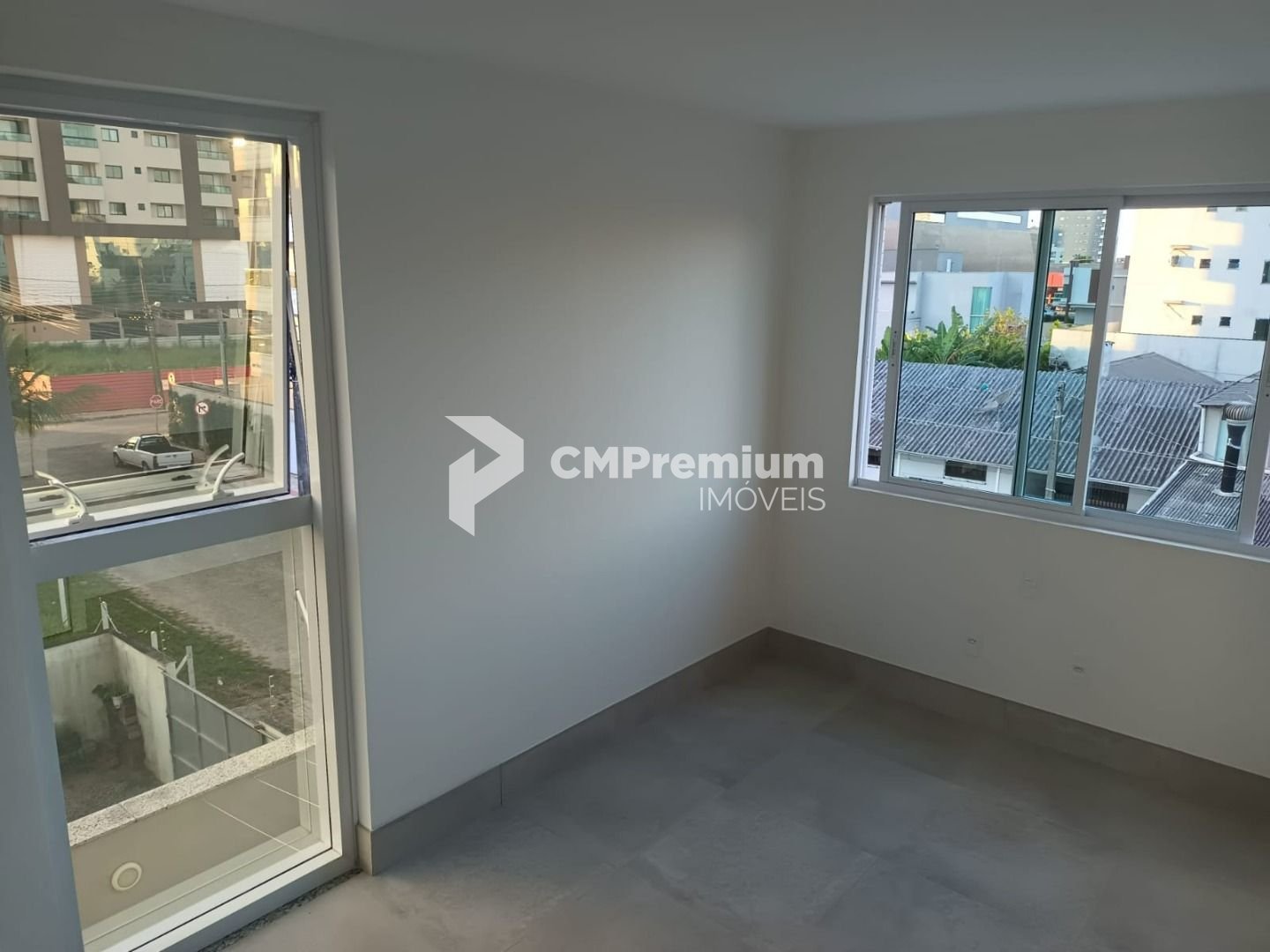 Apartamento com 2 dormitórios à venda, 62 m  por R  750.000,00...