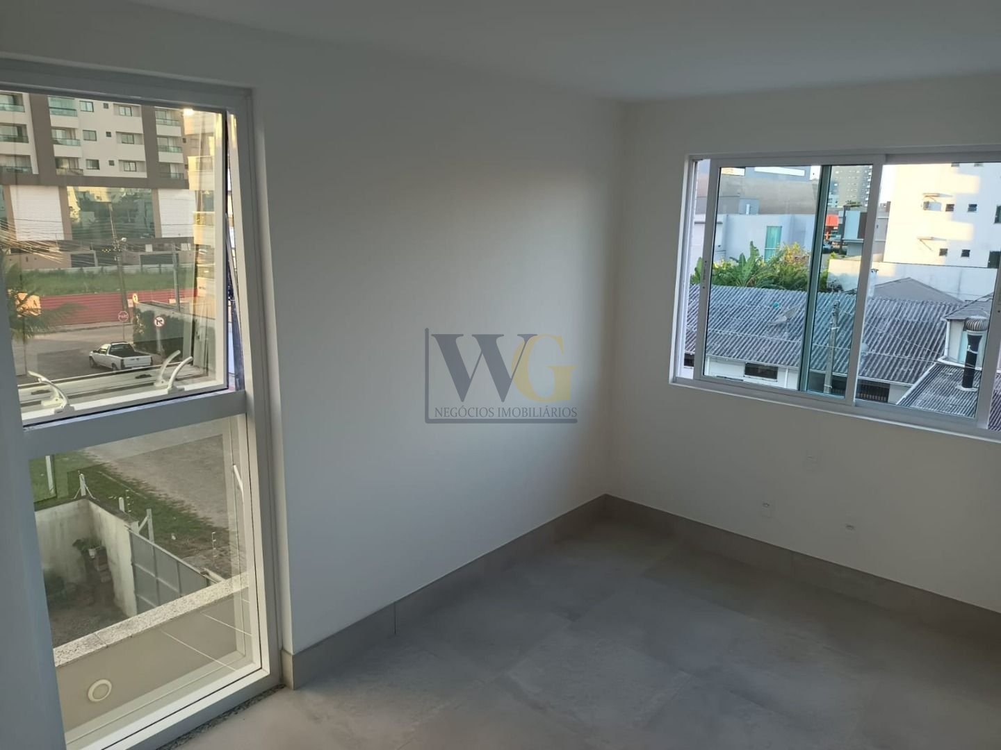 Apartamento com 2 dormitórios à venda, 62 m  por R  750.000,00...