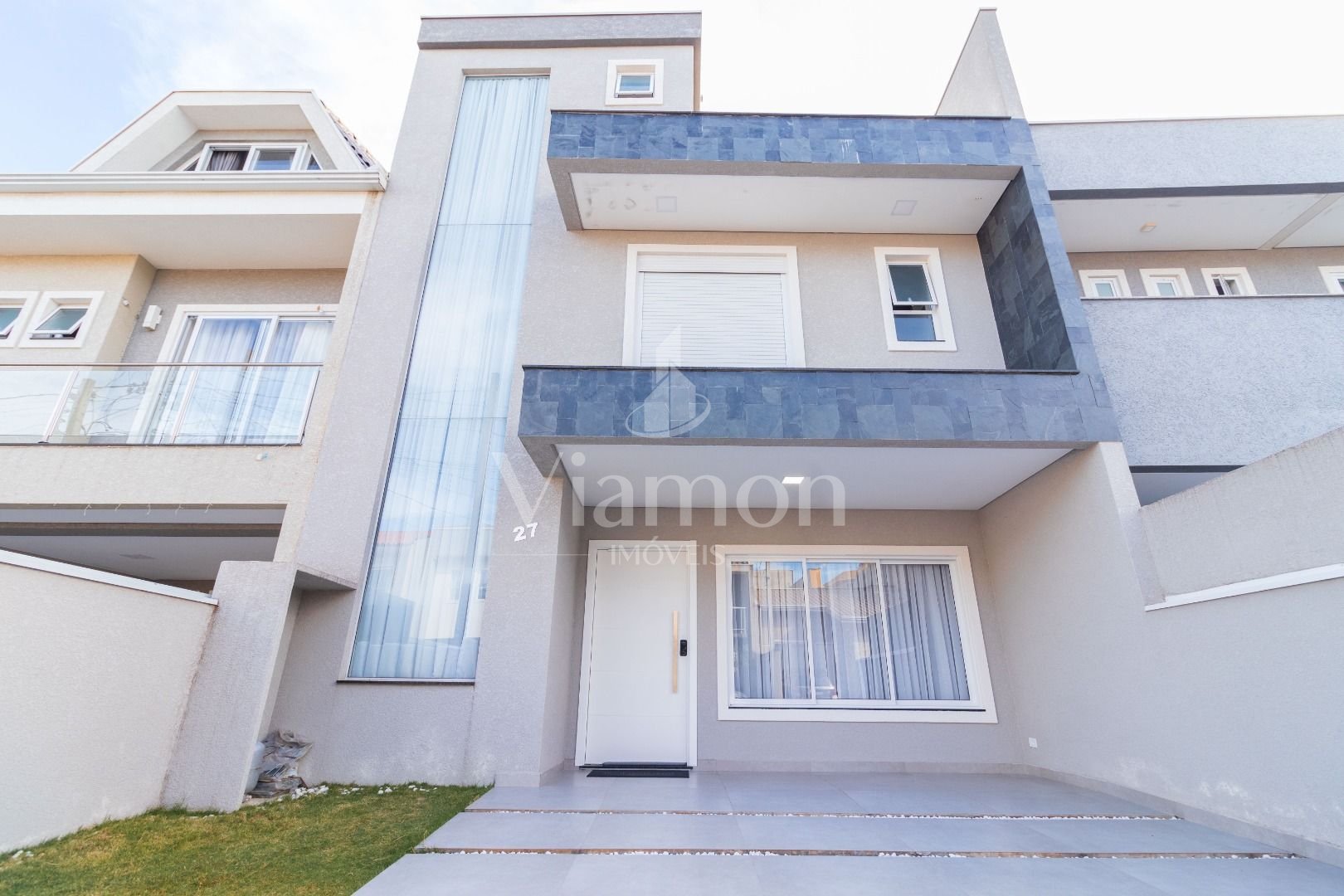 Sobrado com 3 dormitórios à venda, 196 m  por R  1.390.000,00 ...