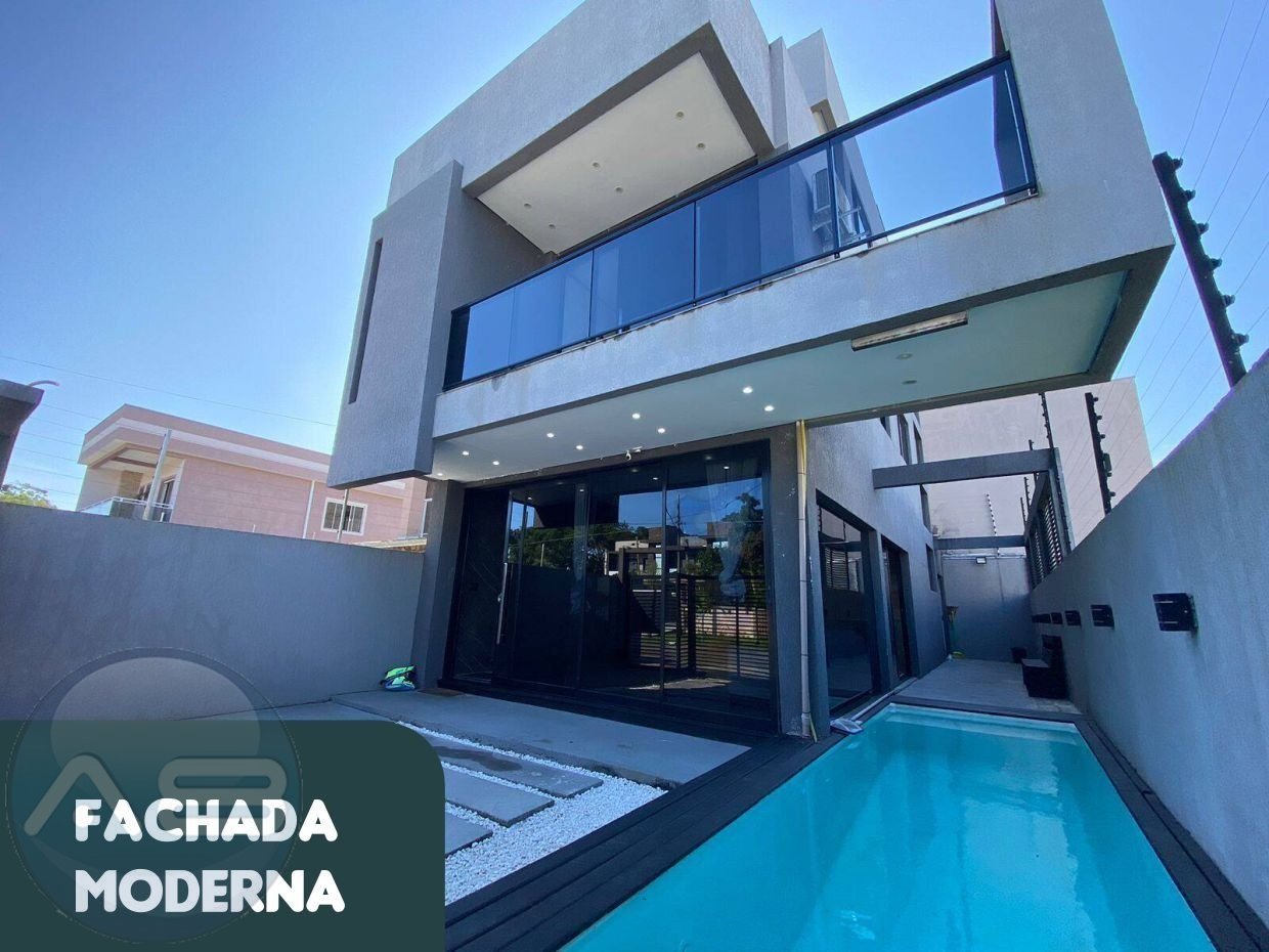 Sobrado Triplex Novo em Guaratuba, 3 Quartos, Piscina e ?rea G...