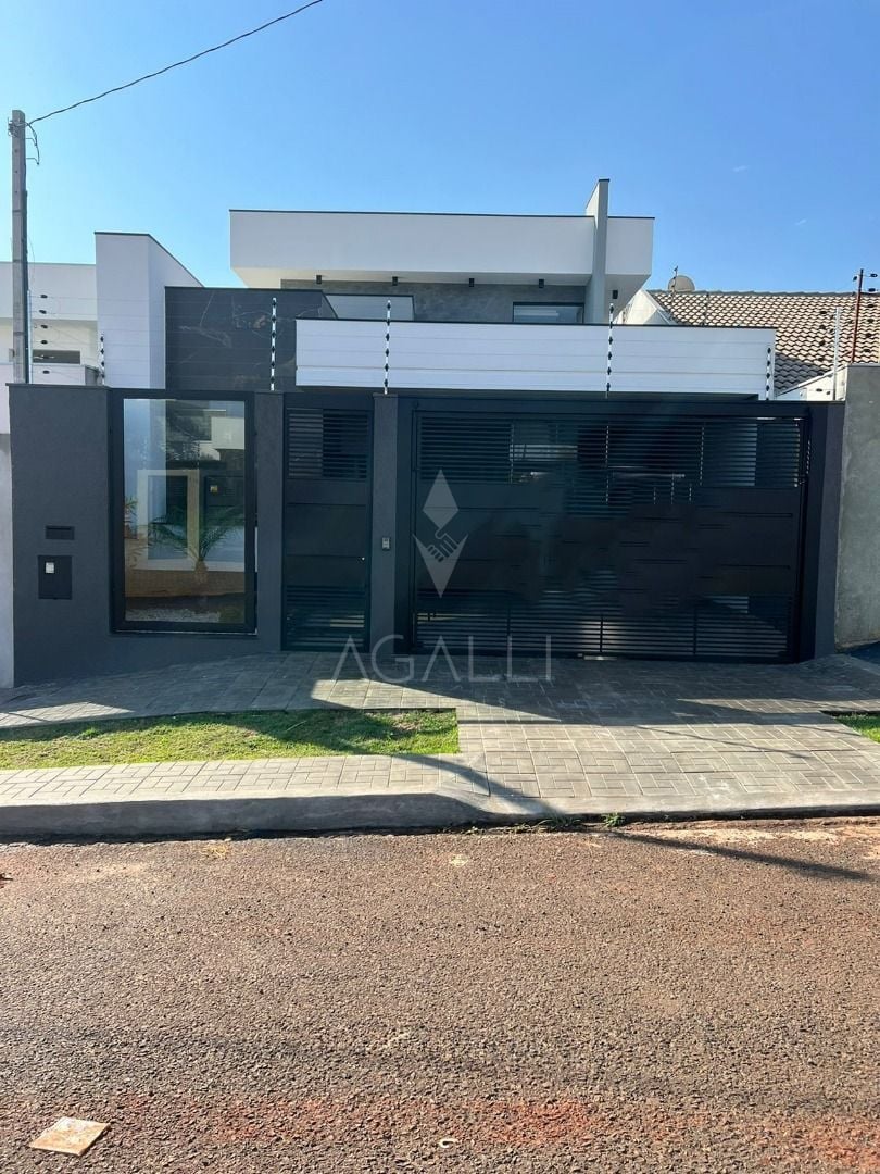 Casa com 3 dormitórios à venda, 136 m² por R$ 645.000,00 - Jar...