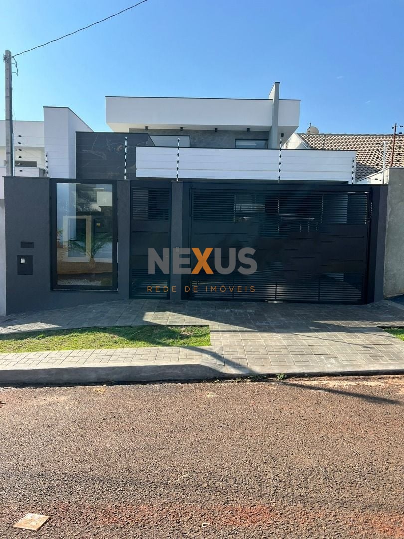 Casa com 3 dormitórios à venda, 136 m² por R$ 645.000,00 - Jar...
