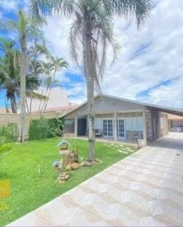 Casa com 3 dormit?rios ? venda, 399 m  por R  799.000,00 - Bal...