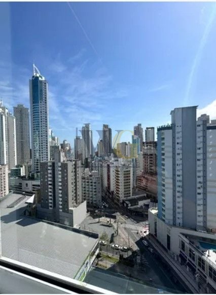 Apartamento com 3 dormitórios à venda, 140 m  por R  3.370.000...