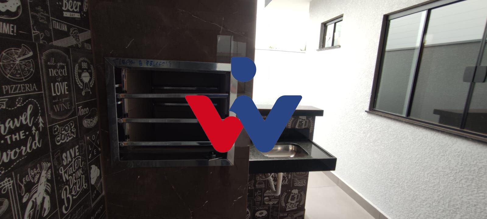 Casa com 3 dormitórios à venda, 80 m² por R$ 320.000,00 - Resi...