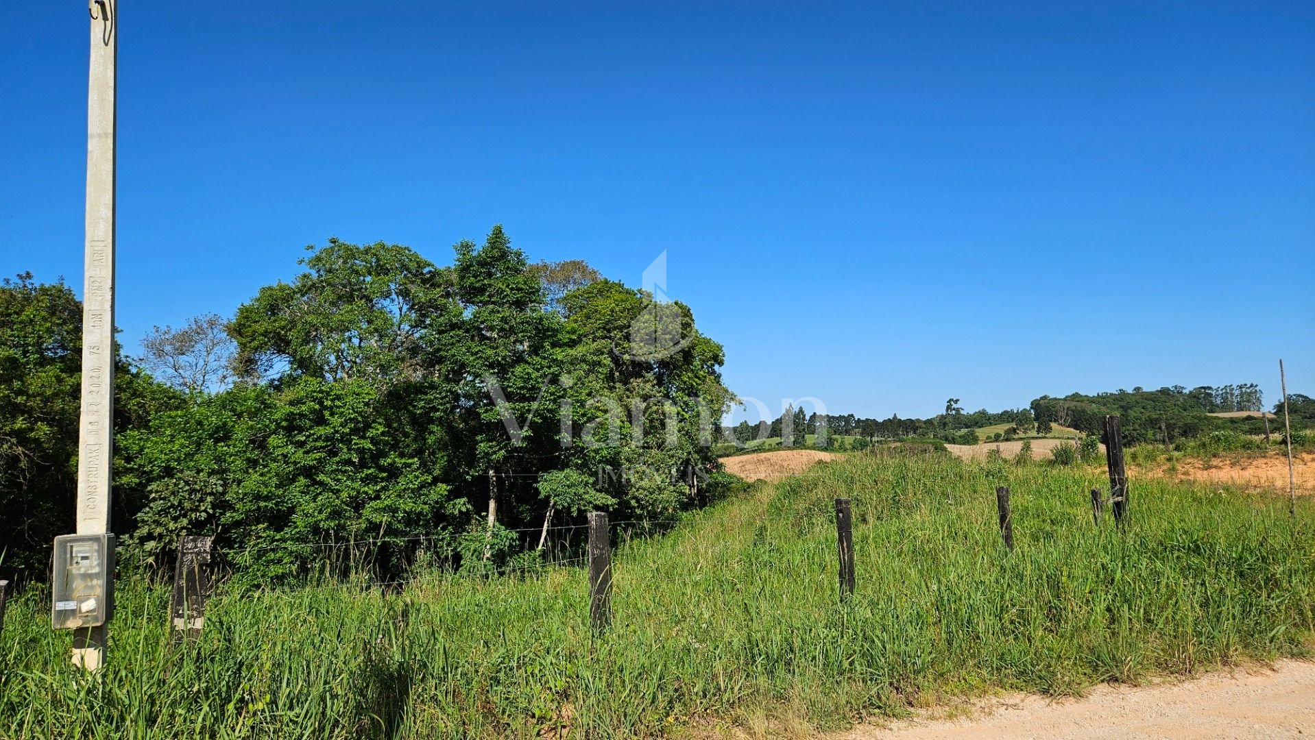 Chácara à venda, 4397 m  por R  150.000,00 - Zona Rural - Cont...