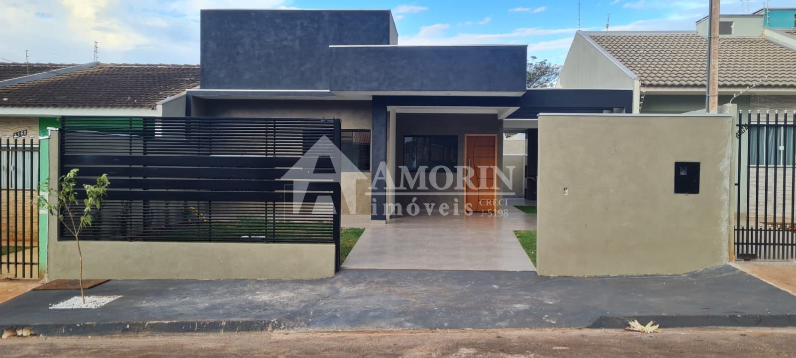 Casa com 3 dormitórios à venda, 88 m² por R$ 320.000,00 - Parq...