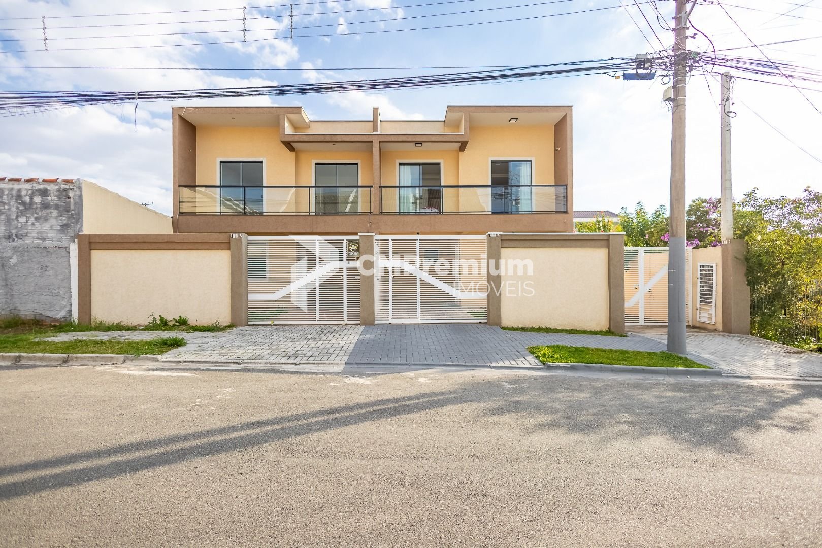 Sobrado com 3 dormitórios à venda, 115 m  por R  549.000,00 - ...