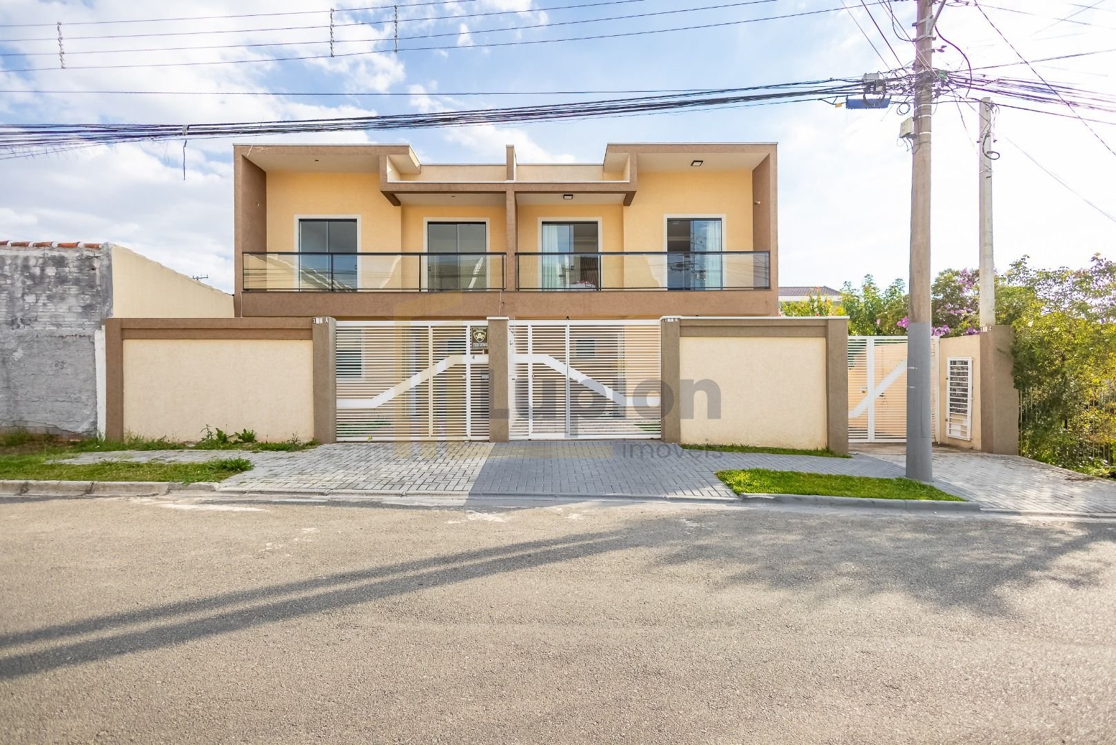Sobrado com 3 dormitórios à venda, 115 m  por R  549.000,00 - ...