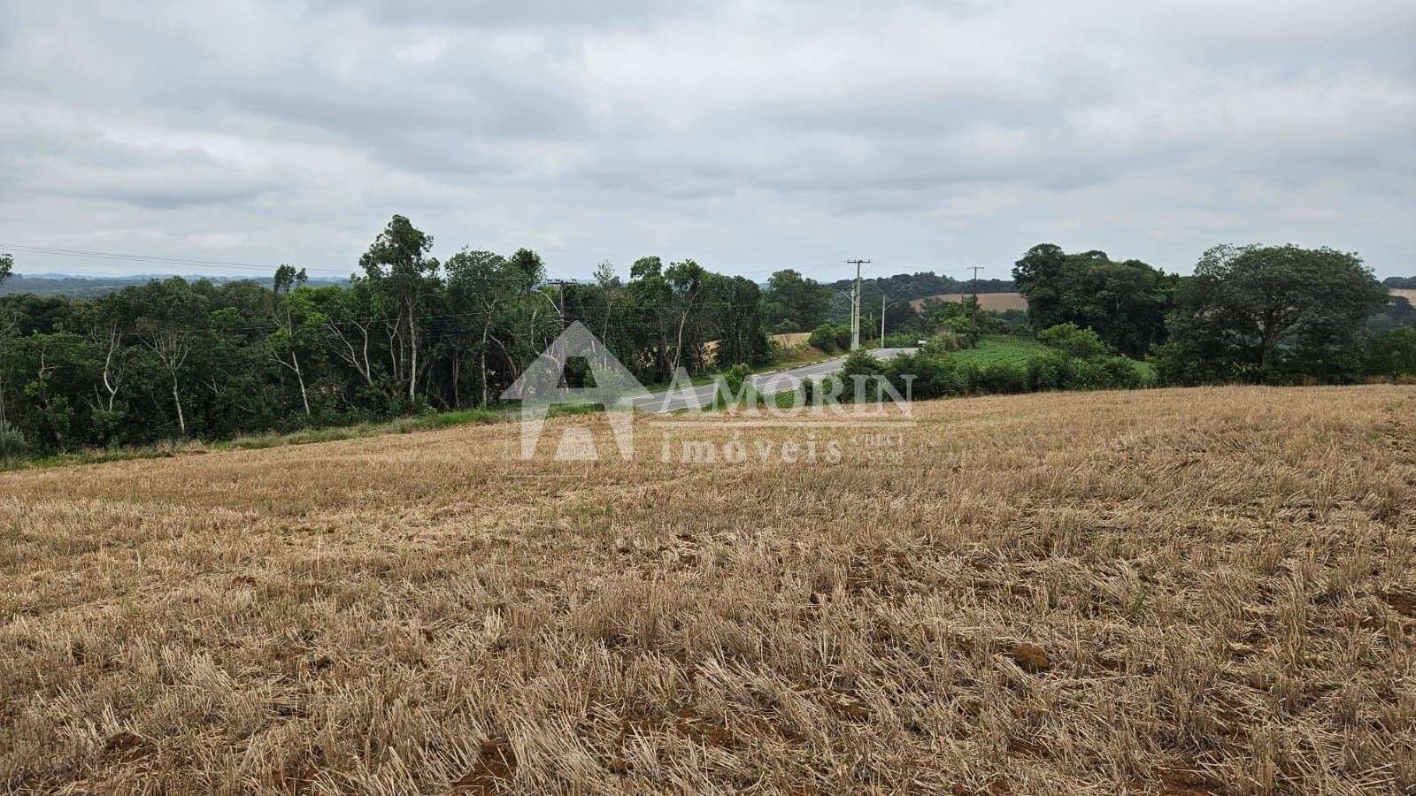 Chácara à venda,84700.m , pertence ao quadro urbano  do Guajuv...