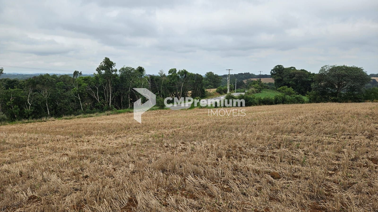Chácara à venda,84700.m , pertence ao quadro urbano  do Guajuv...