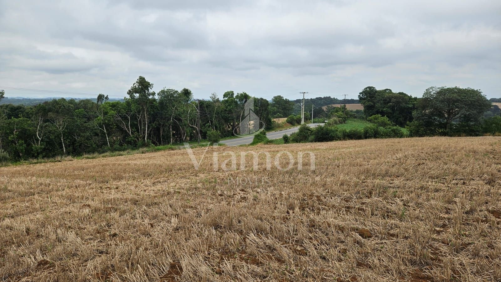 Chácara à venda,84700.m , pertence ao quadro urbano  do Guajuv...