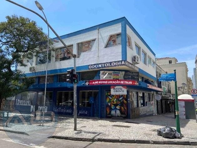 Prédio à venda, 1020 m  por R  3.300.000,00 - Centro - Curitib...