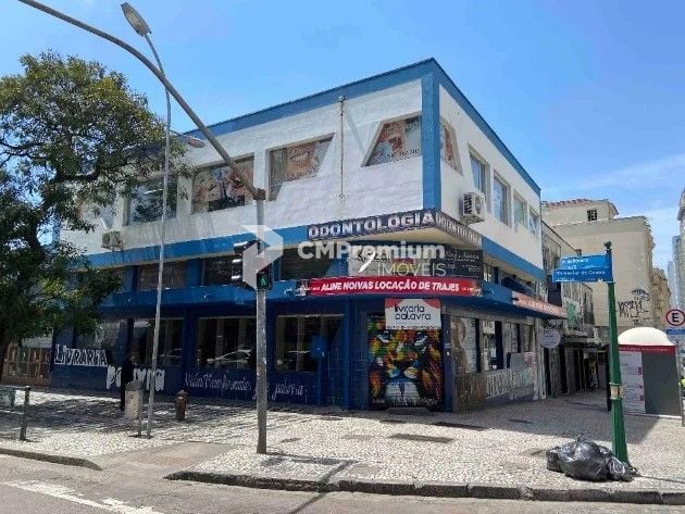 Prédio à venda, 1020 m  por R  3.300.000,00 - Centro - Curitib...