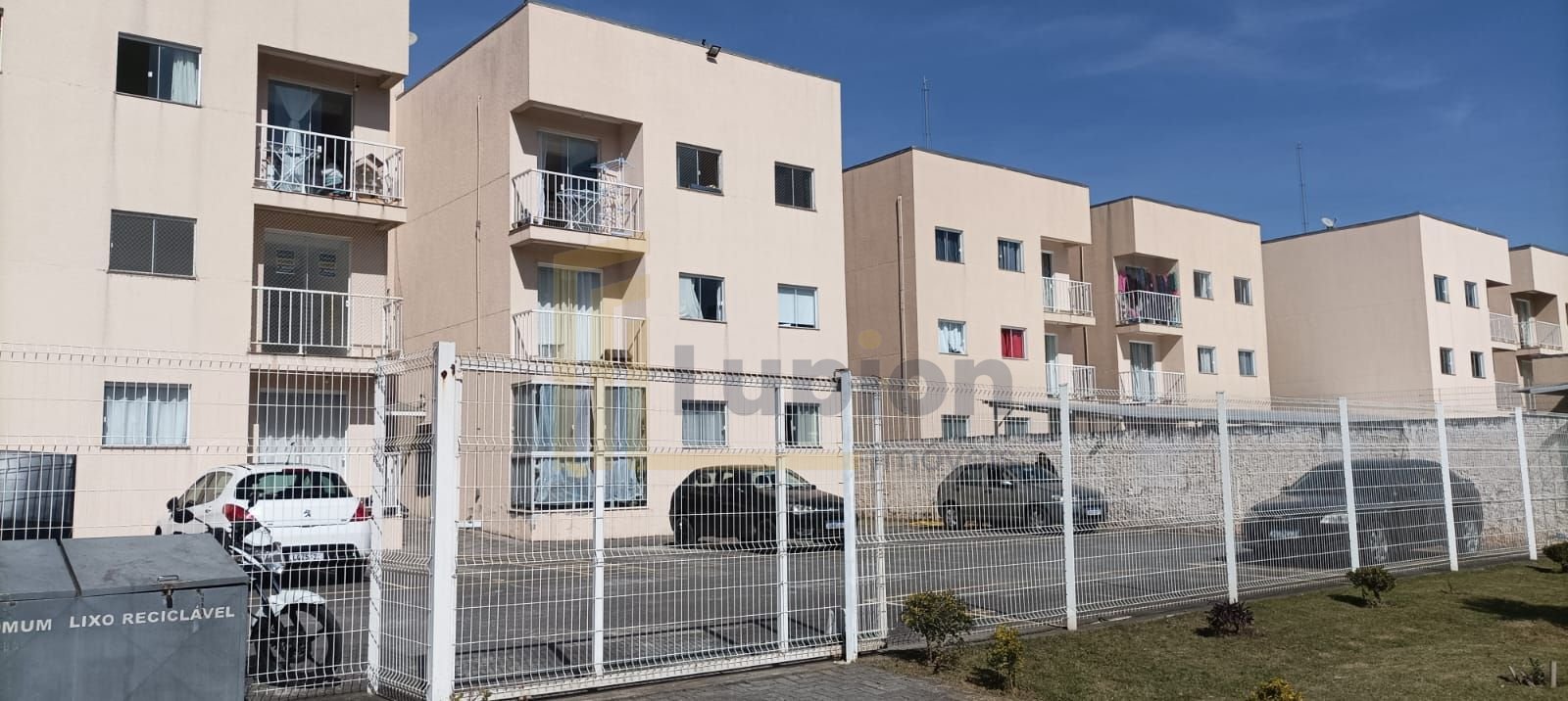 Apartamento com 3 dormitórios à venda,1000.00 m , campo pequen...
