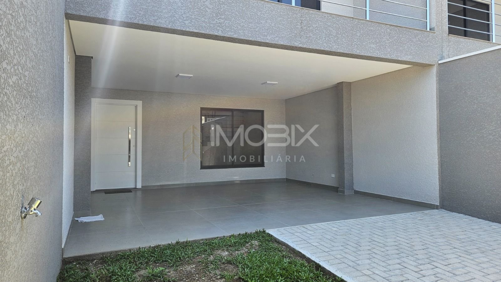 Sobrado 3 dormitórios, 01 suíte, à venda, 190m  por R  998.000...