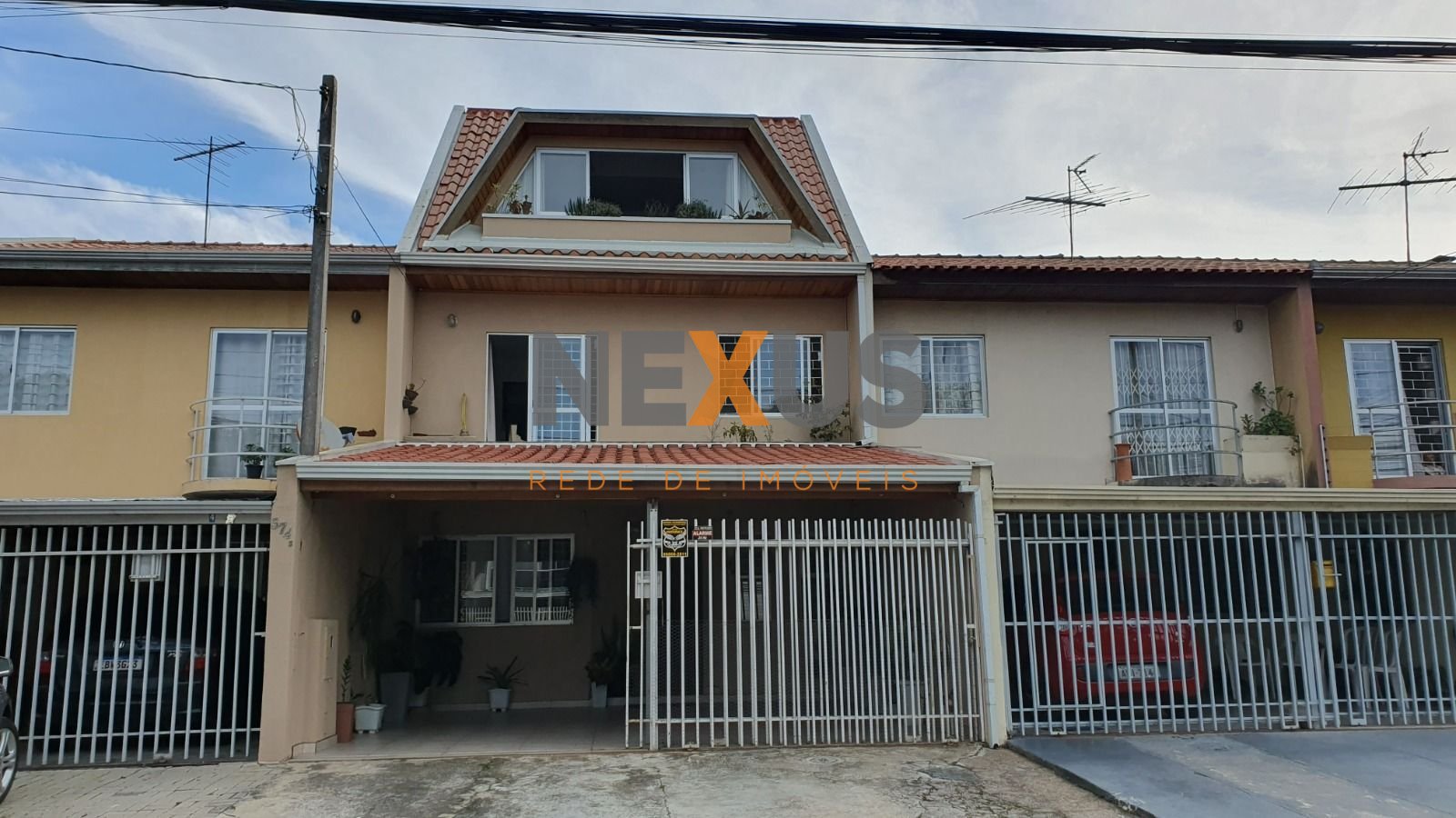 Sobrado com 6 dormitórios à venda,142.00 m , alto boqueirão, C...
