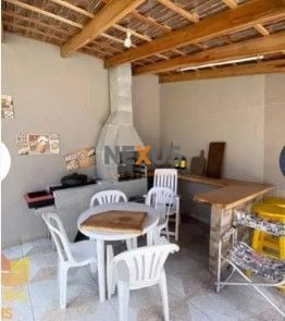 Casa com 3 dormitórios à venda, 399 m  por R  799.000,00 - Bal...