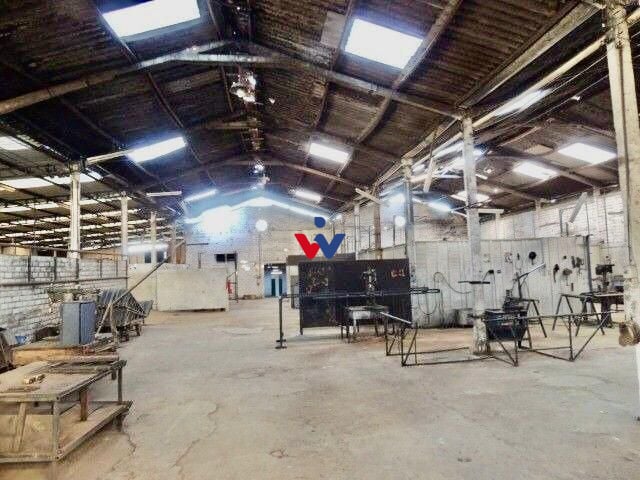 Barracão à venda, 3350 m  por R  2.800.000,00 - Ribeirão Verme...