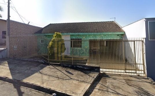 Casa com 2 dormitórios à venda, 236 m  por R  600.000 - Vila B...