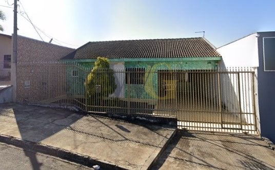 Casa com 2 dormitórios à venda, 236 m  por R  600.000 - Vila B...