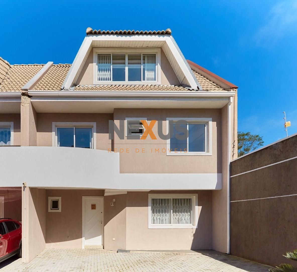 Sobrado Triplex no Portão com Espaço Gourmet e Ático, Condomín...
