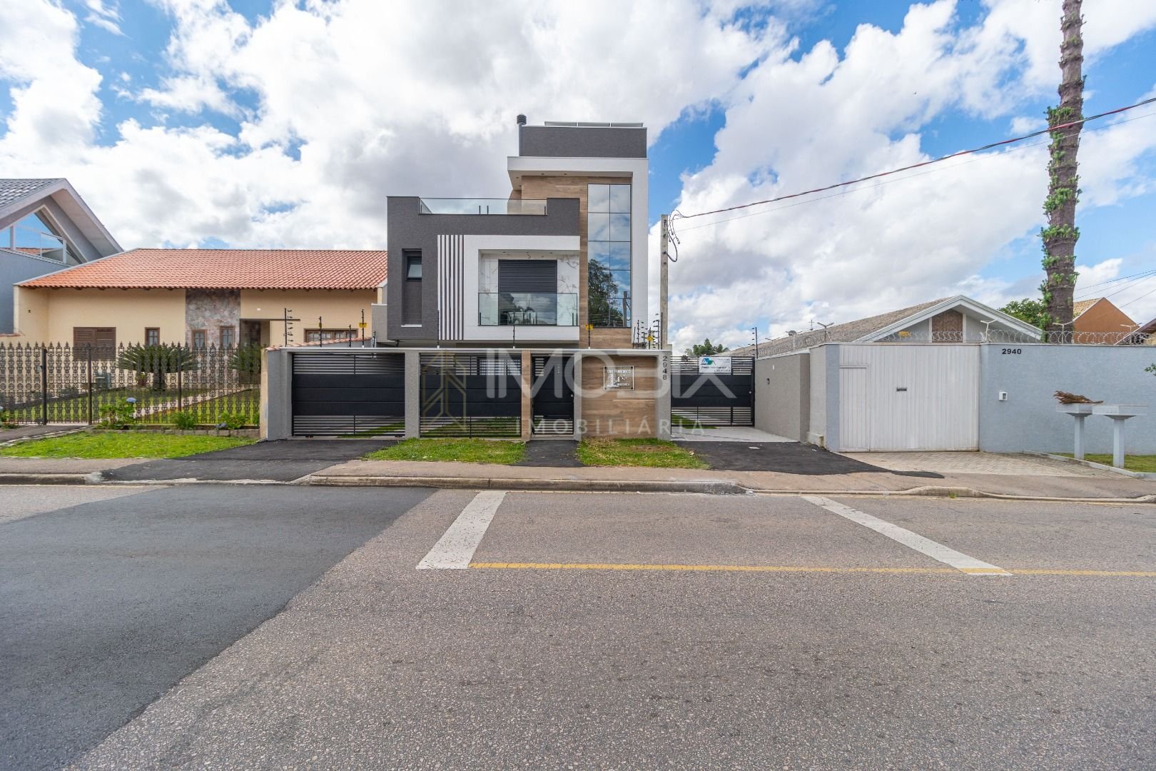 Sobrado com 3 dormitórios à venda, 180 m  por R  1.000.000,00 ...