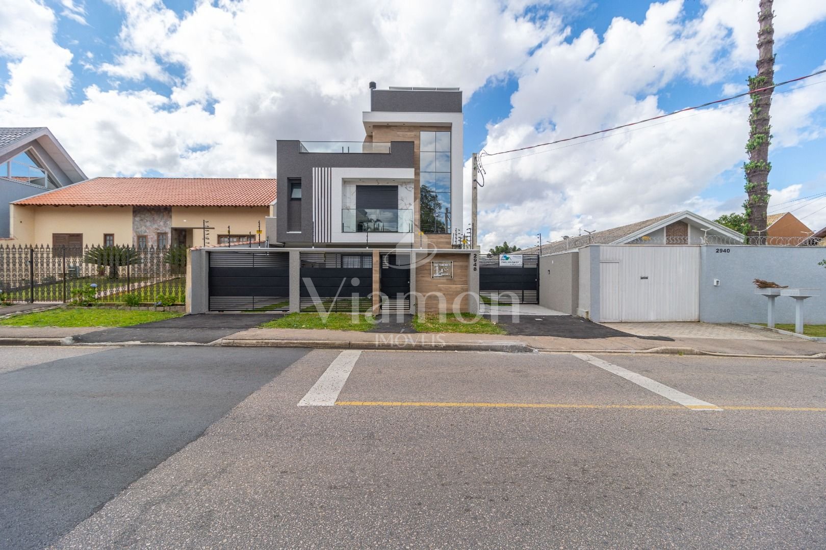 Sobrado com 3 dormitórios à venda, 180 m  por R  1.000.000,00 ...