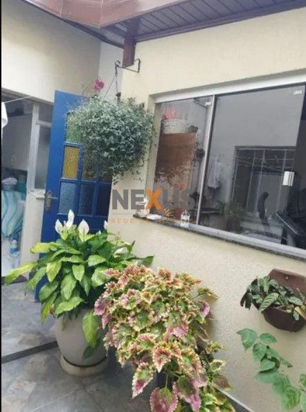 Sobrado com 3 dormitórios à venda, 168 m  por R  720.000,00 - ...