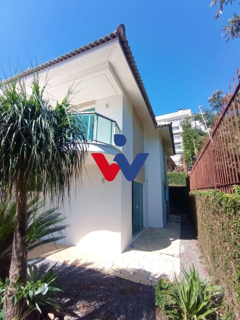 Sobrado com 4 dormitórios à venda por R  1.700.000,00 - Campo ...