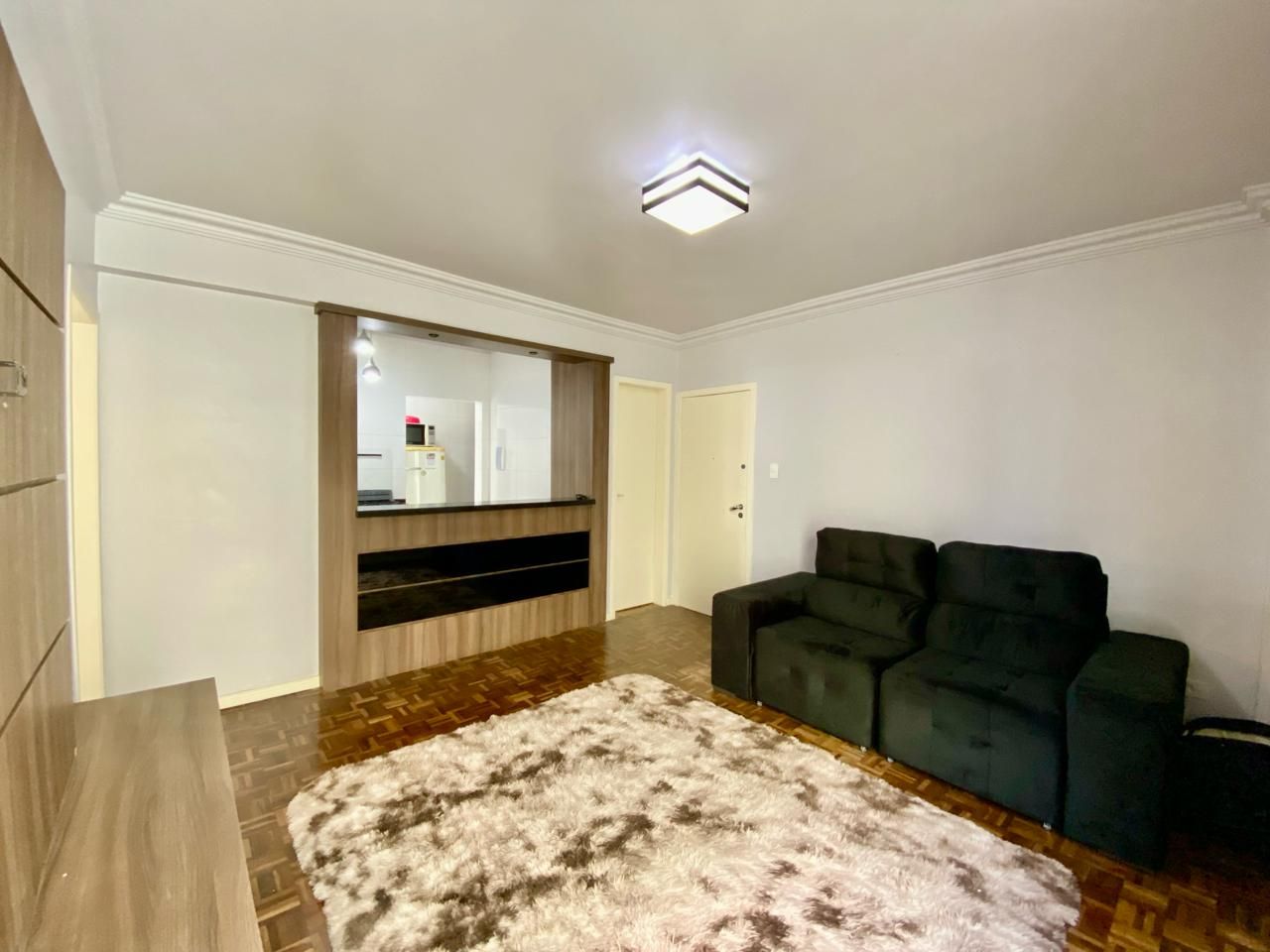 Apartamento semi-mobiliado 3 quartos, Cond com piscina , ao la...