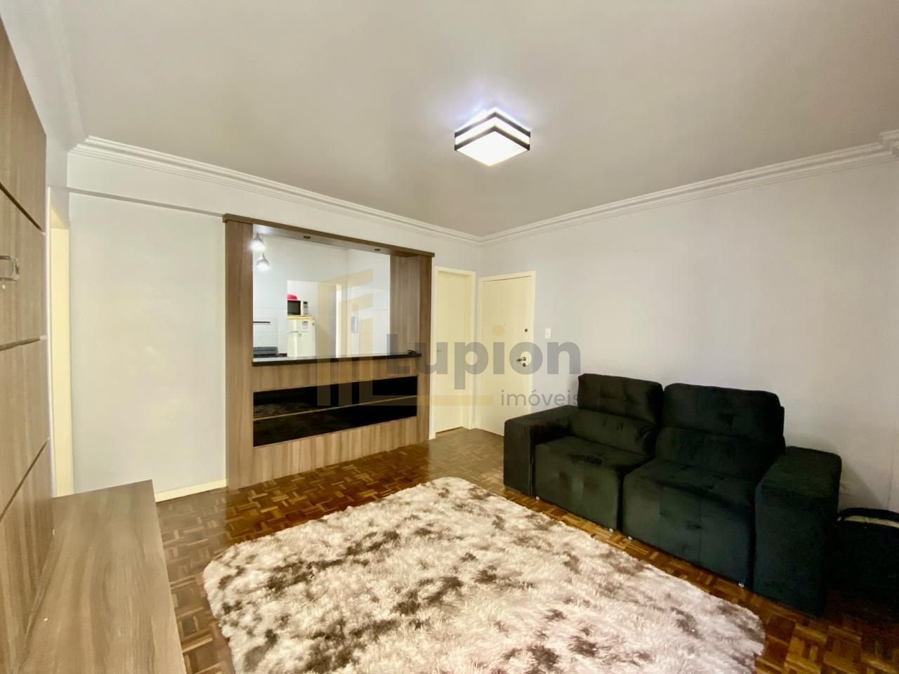 Apartamento semi-mobiliado 3 quartos, Cond com piscina , ao la...