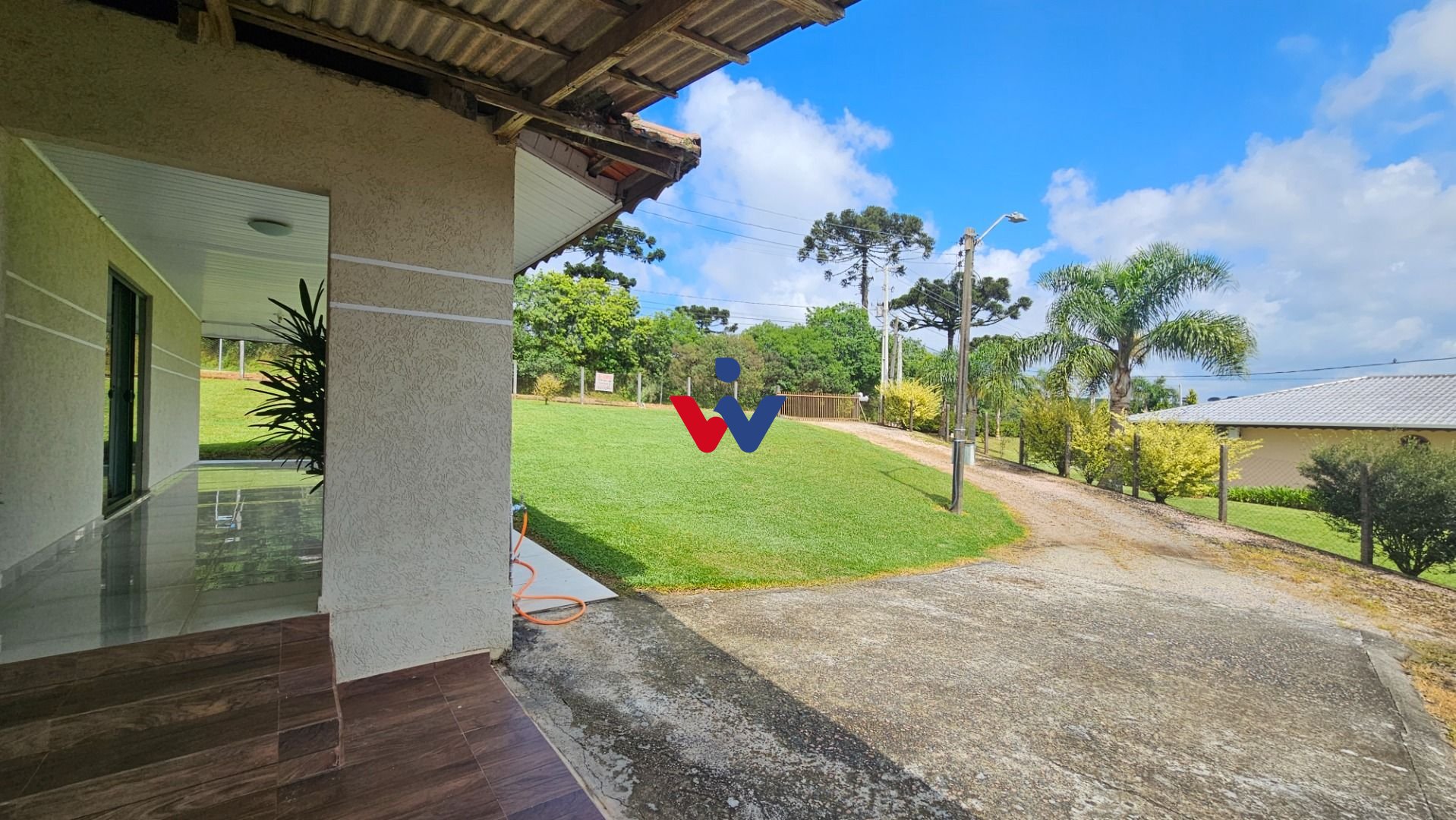 Chácara com 3 dormitórios à venda, 5000 m  por R  800.000 - Ac...