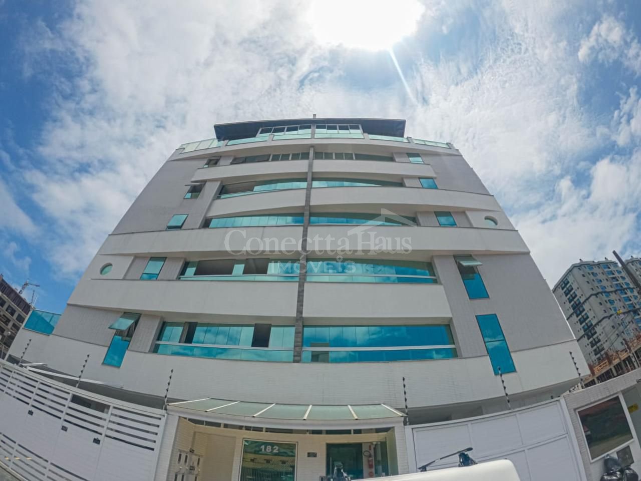 Apartamento com 2 dormitórios à venda, 62 m  por R  750.000,00...