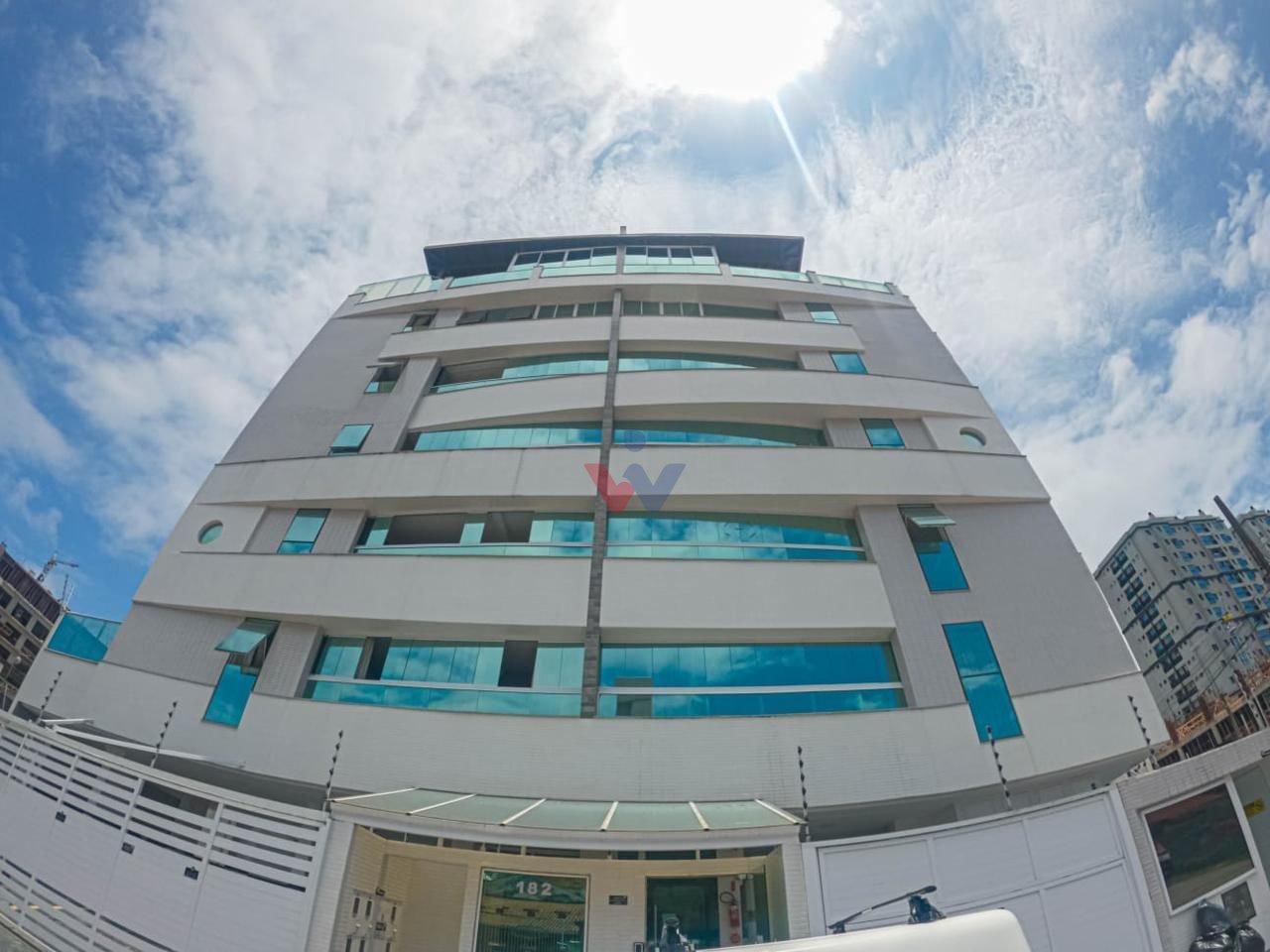 Apartamento com 2 dormitórios à venda, 62 m  por R  750.000,00...