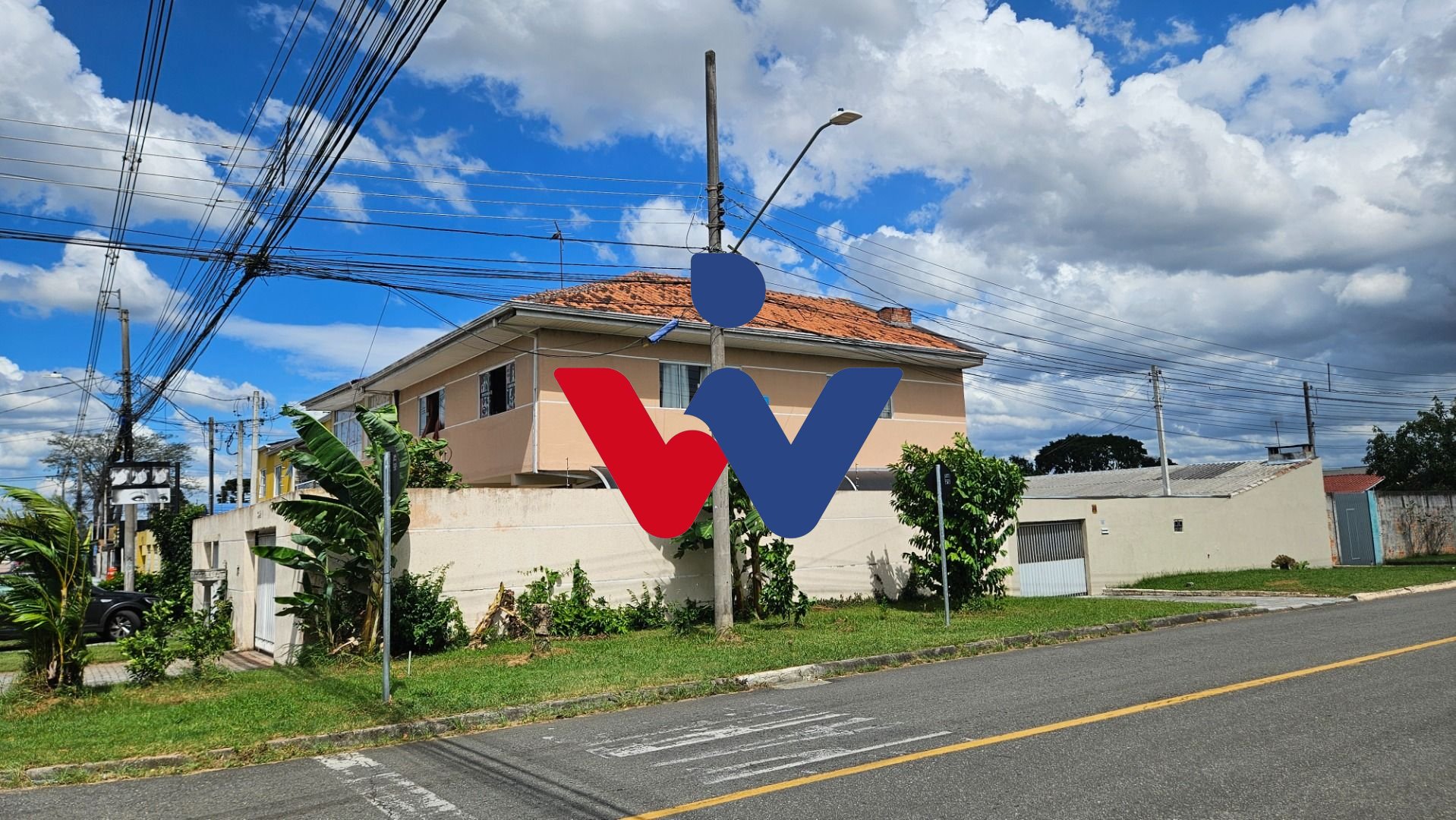 Sobrado com 6 dormitórios à venda, 340 m  , Residência, sala c...