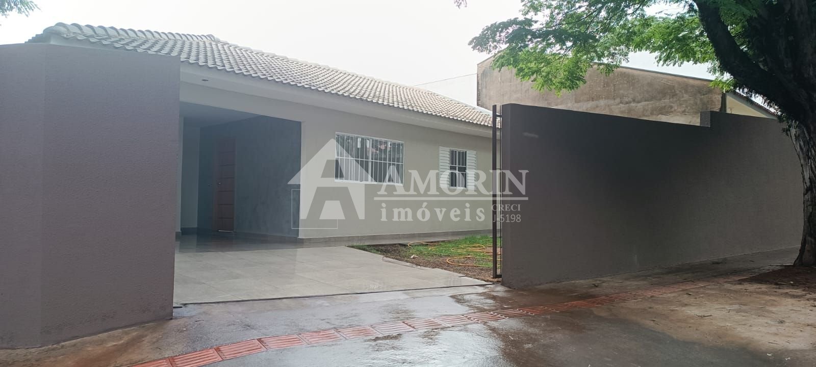 Casa com 3 dormitórios à venda, 94 m  por R  390.000,00 - Conj...