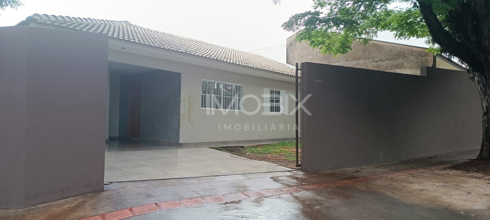 Casa com 3 dormitórios à venda, 94 m  por R  390.000,00 - Conj...