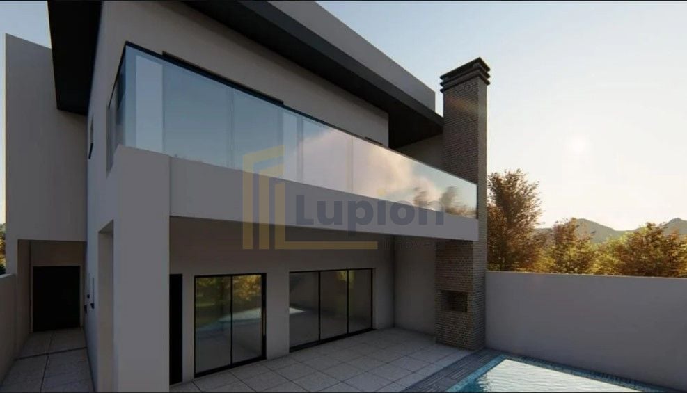 Casa com 4 dormitórios à venda, 254 m  por R  1.790.000,00 - U...