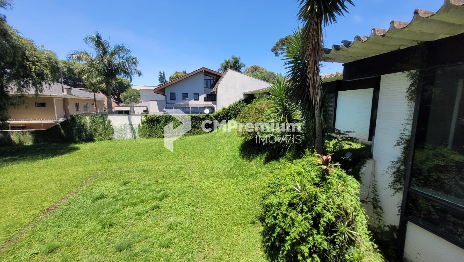 Casa com 7 dormitórios à venda, 765 m  por R  4.000.000,00 - S...